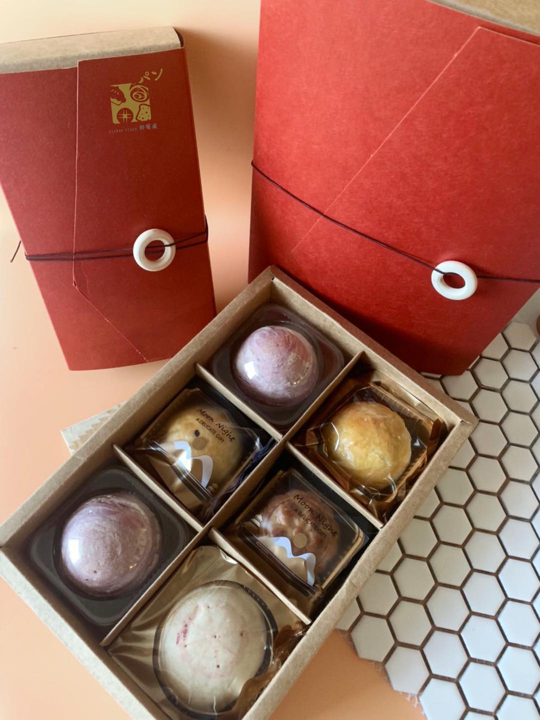 台式酥餅用禮盒包裝 Taiwanesisches Kuchen Giftbox package