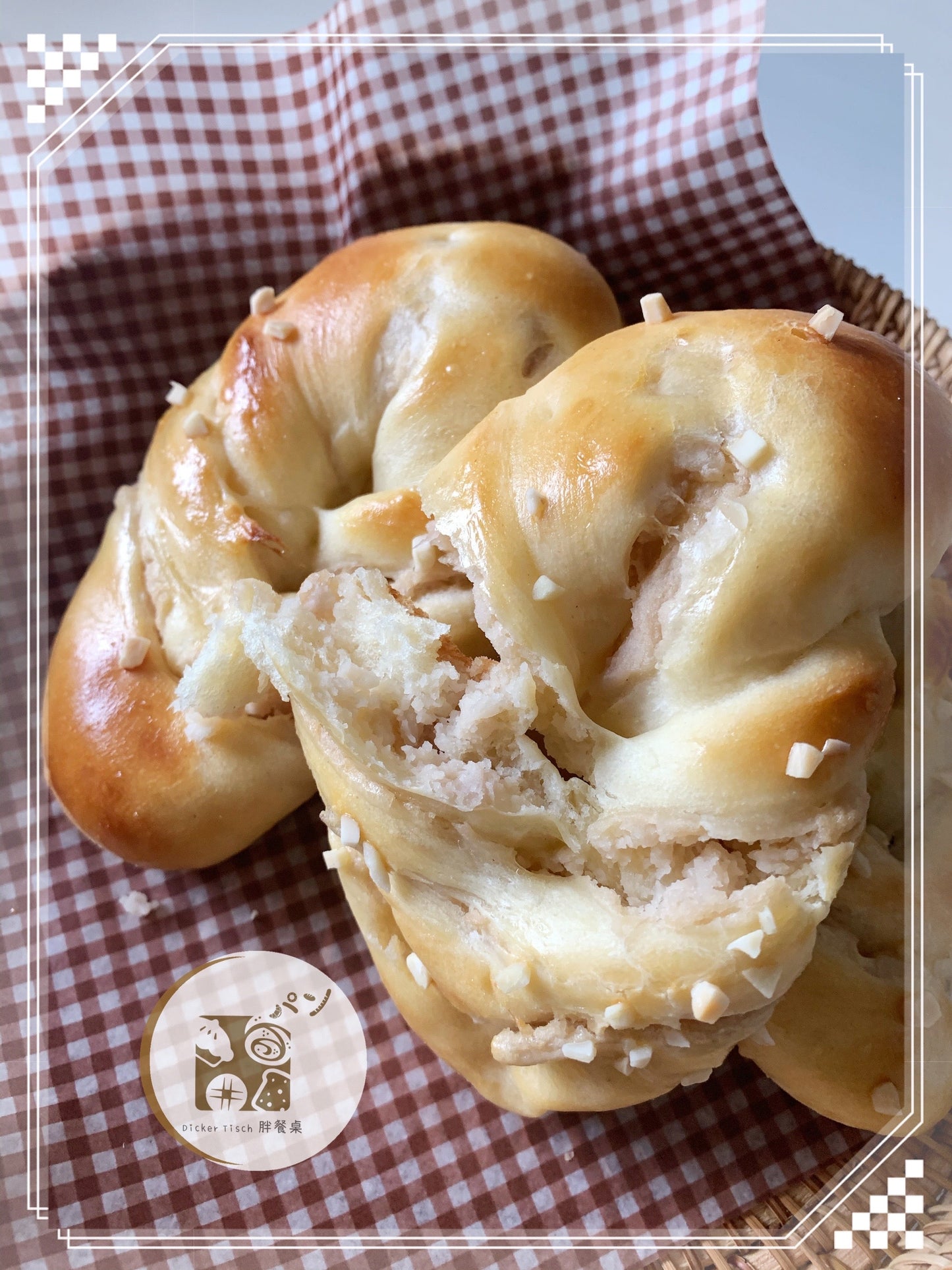 經典台式麵包系列 Taiwanesisches Classic series 大包裝一組6顆 (1 Big Packung mit 6 Stk) 可選擇店內自取 Instore Pickup/貨運宅配 UPS Express